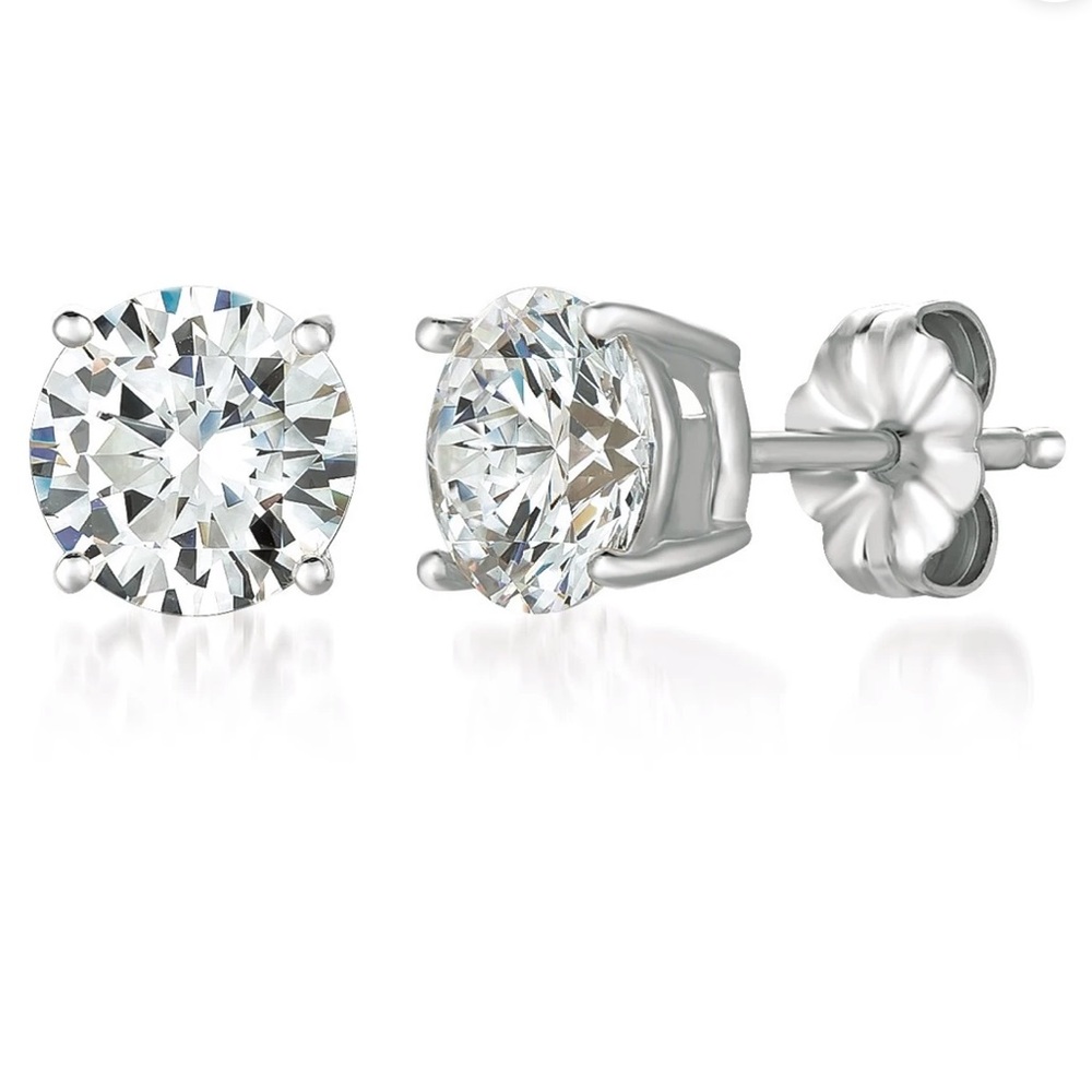 NEW!  Crislu  Solitaire Stud Earrings